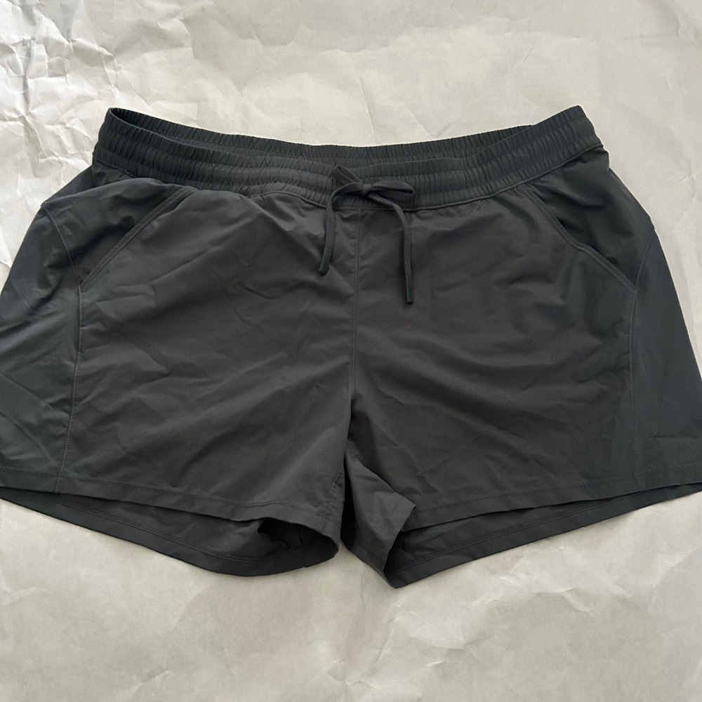 Title Nine Womens XL Gray Athletic‎ Running Outdoor Activewear Shorts Drawstring